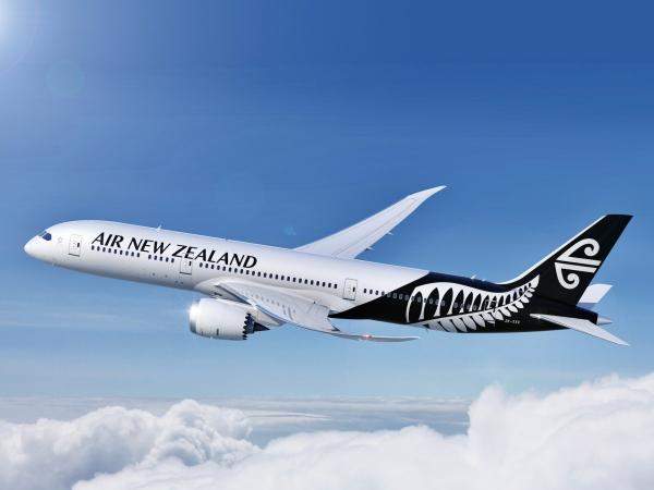 رئيسة وزراء نيوزيلندا تأمر بتحقيقات في قضية بيع محركات للبحرية السعودية