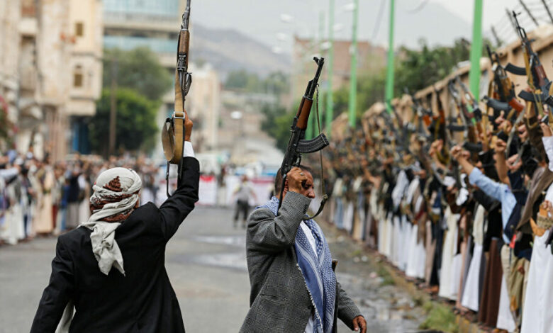 عبد الملك الحوثي: إن قبول مبادرة السلام سيكون بمثابة استسلام