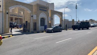 وزير الصحة الأردني يستقيل بعد وفاة عدد من مرضى كورونا جراء نقص الأكسجين