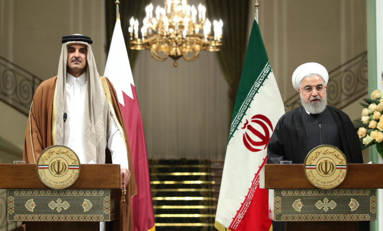 أمير قطر الشيخ تميم يدعو الرئيس الإيراني لزيارة الدوحة بعد اتصال هاتفي بينهما