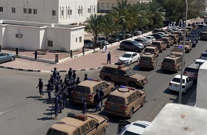 احتجاجات في عمان تدخل يومها الثالث للمطالبة بوظائف