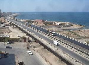 ما الأهمية الاقتصادية لفتح الطريق الساحلي في ليبيا؟