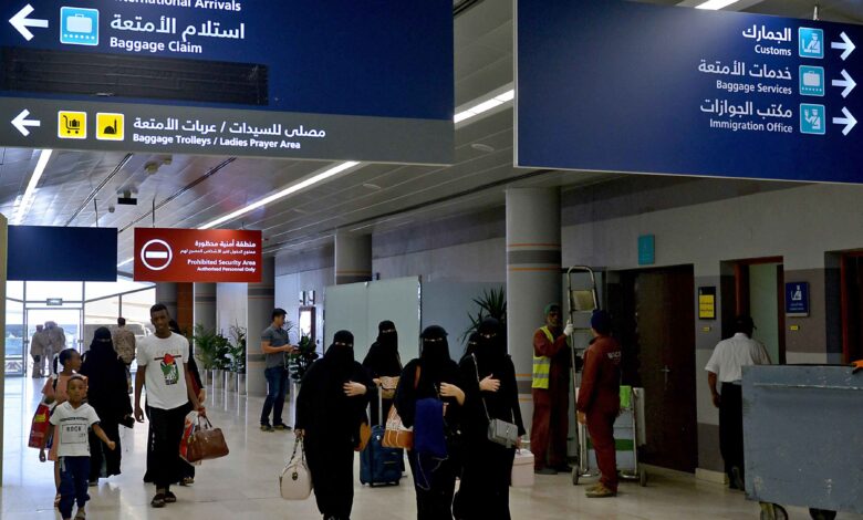 السعودية تعلن حظر السفر الى الامارات و اثيوبيا و فيتنام...فما السبب؟