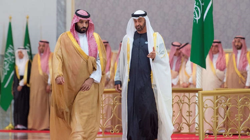 السعودية والإمارات تتفقان على دعم الانقلاب في تونس