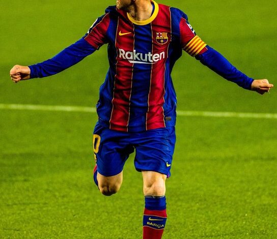 برشلونة توصل إلى اتفاق مبدئي مع النجم ليونيل ميسي لتجديد عقده مدة 5 سنوات