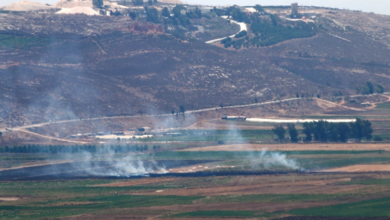 سحب دخان تتصاعد من موقع إسرائيلي هل تتجه إسرائيل وحزب الله إلى حرب جديدة؟