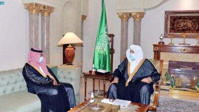 رئيس مجلس الشورى السعودي يستقبل سفير المملكة الجديد لدى الجزائر