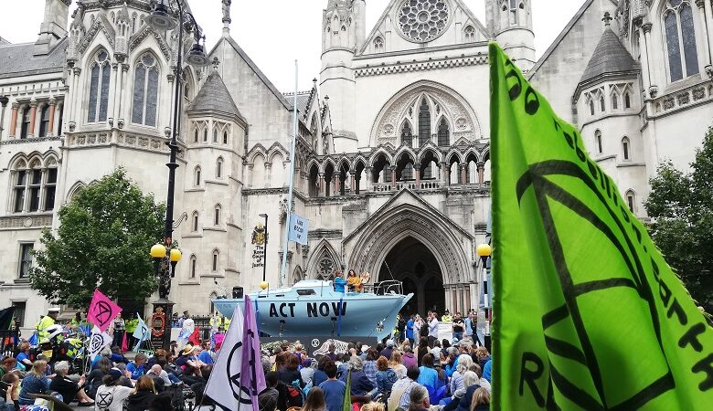 رويترز: احتجاجات في لندن ستستمر لاسبوعين بسبب تغير المناخ!