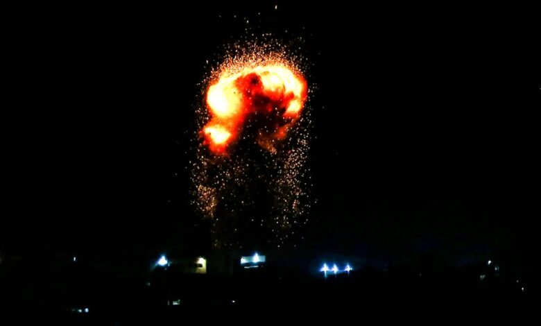 أنباء عن سقوط صواريخ على مطار قندهار في أفغانستان