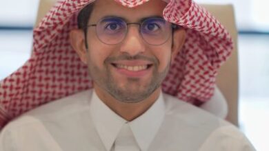 نبذة عن الدكتور "راشد العرفج" نائب رئيس شركة الخطوط السعودية للتموين.