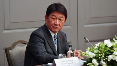وزير الخارجية الياباني يشيد بدور الإمارات في إجلاء الرعايا اليابانيين من أفغانستان
