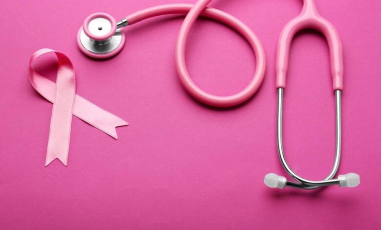 الشركات السعودية تفكر باللون الوردي لحملة اكتوبر للتوعية بسرطان الثدي