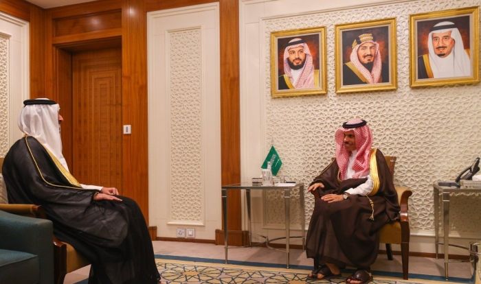 وزير الخارجية السعودي يبحث مع سفير قطر القضايا ذات الاهتمام المشترك