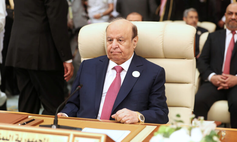 حكومة عبد ربه منصور تسحب سفيرها من لبنان بعد ازمة الخليج