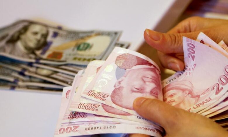 بنوك الخليج في تركيا يمكنها امتصاص هبوط الليرة حتى لو أصبح الدولار بـ16 ليرة