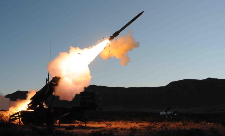 هجوم صاروخي يستهدف المنطقة الخضراء في العراق