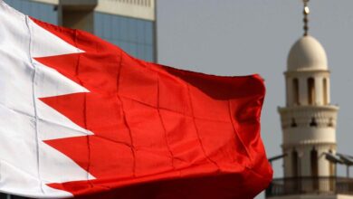 صورة صحيفة الايام البحرينة: ديون البحرينيين تعادل ميزانية الدولة