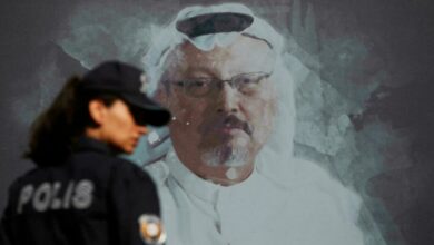 السفارة السعودية تطالب بالإفراج عن مواطن سعودي معتقل في باريس