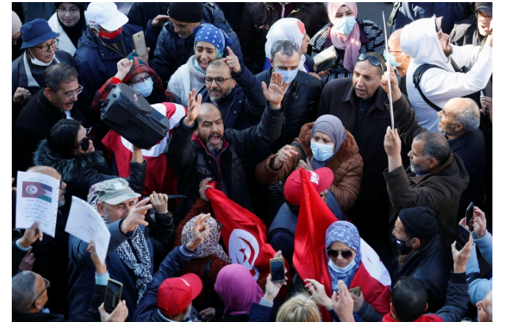 حمله مواطنون ضد الانقلاب تدعو للدفاع عن استقلالية القضاء في تونس