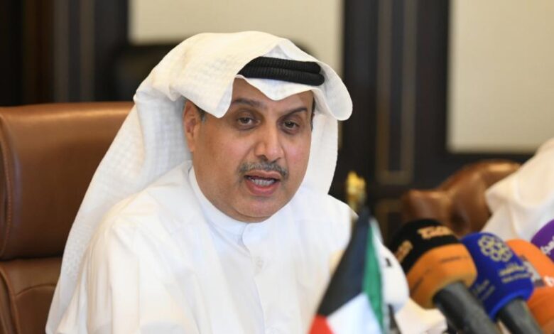 أعلنت وزارة الدفاع الكويتية : عن إصابة وزير الدفاع الكويتي في كورونا