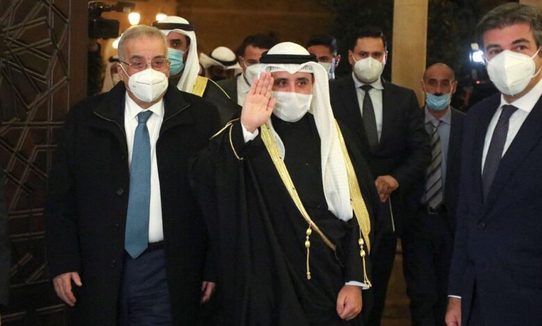 وزير الخارجية الكويتي يزور لبنان لأول مرة بعد الأزمة الخليجية