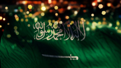 الكشف عن عقوبة الاهانة للعلم السعودي طبقاً لقرار النيابة العامة
