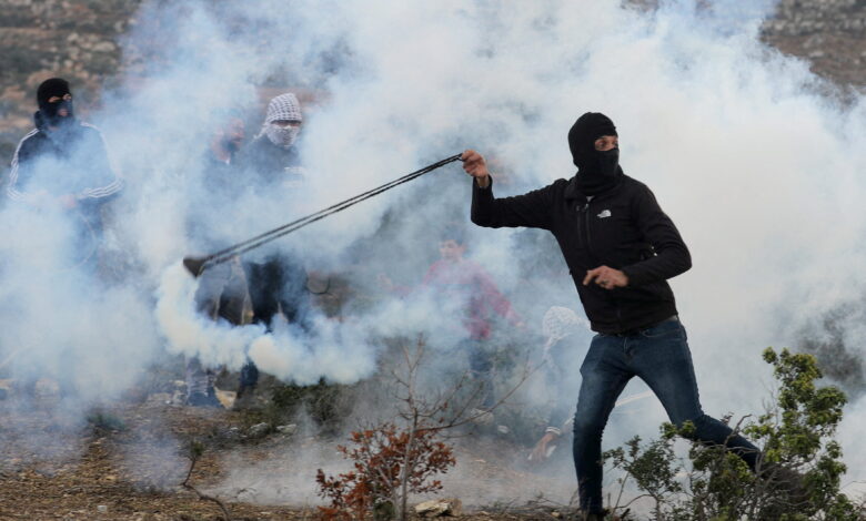 وزارة الصحة الفلسطينية: القوات الإسرائيلية تقتل فلسطينيا في اشتباكات بالضفة الغربية
