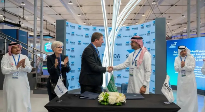 الملاحة الجوية السعودية تبرم اتفاقية مع شركة تاليس العالمية لتوفير نظام إدارة الصيانة