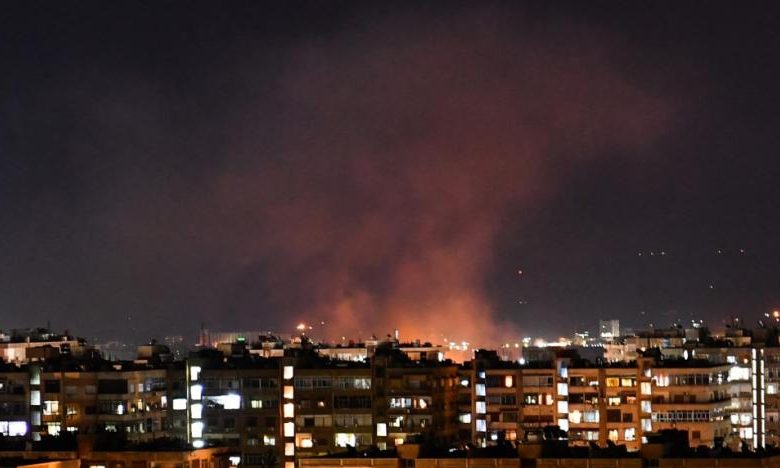 مقتل 4 جنود سوريين في هجوم صاروخي إسرائيلي قرب دمشق