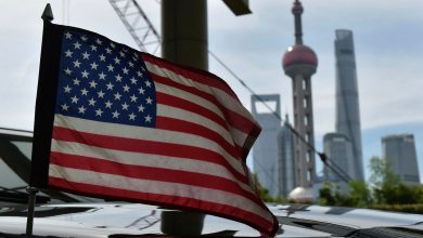 الولايات المتحدة تأمر موظفي القنصلية غير الأساسيين بمغادرة شنغهاي