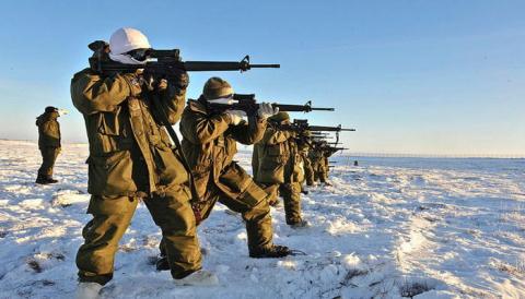 كندا تُحدث قدراتها الدفاعية في القطب الشمالي