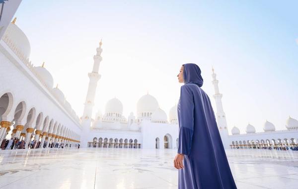 آداب وقواعد زيارة الأماكن الدينية أثناء السفر
