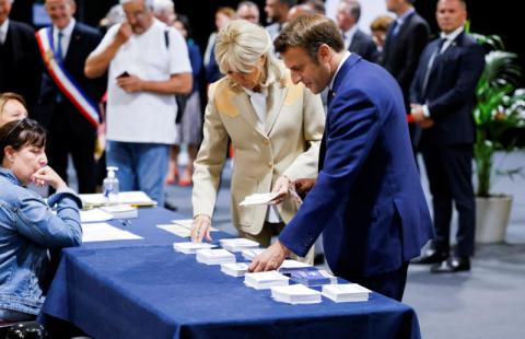فرنسا: 18% من الناخبين أدلوا بأصواتهم في الانتخابات التشريعية بحلول منتصف النهار