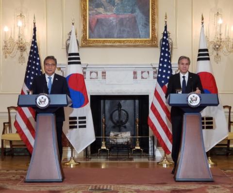 واشنطن وسيول تتعهدان بـ«رد موحد وحازم» على أي تجربة نووية لكوريا الشمالية