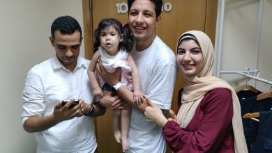 صورة جمعت 45 مليون جنيه لشراء أغلى حقنة في العالم.. ملحمة شعبية مصرية لإنقاذ الطفلة رقية