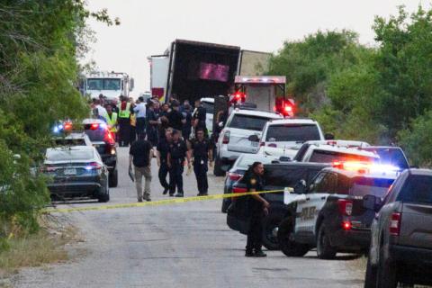 العثور على جثث 46 شخصاً داخل شاحنة في ولاية تكساس الأميركية