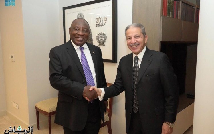 رئيس جنوب أفريقيا يستقبل المستشار أحمد قطان