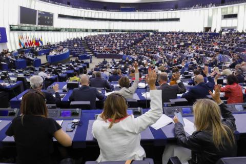 البرلمان الأوروبي يندّد بتدهور سيادة القانون وحقوق الانسان في تركيا