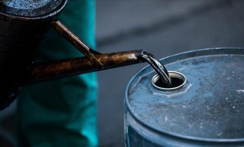 تراجع أسعار النفط بعد تحذيرات بكين من تزايد إصابات كورونا والمخاوف من التضخم