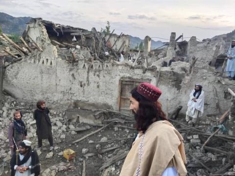أكثر من ألف قتيل في «أسوأ» زلزال يضرب أفغانستان (صور وفيديو)