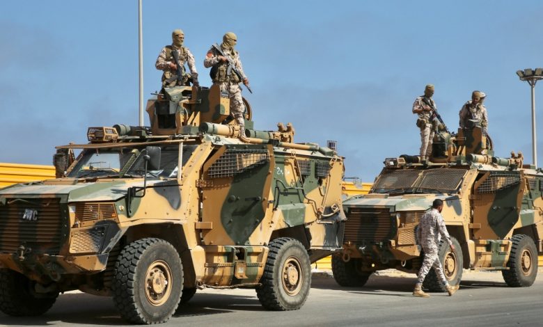 اشتباكات عنيفة وسط العاصمة الليبية