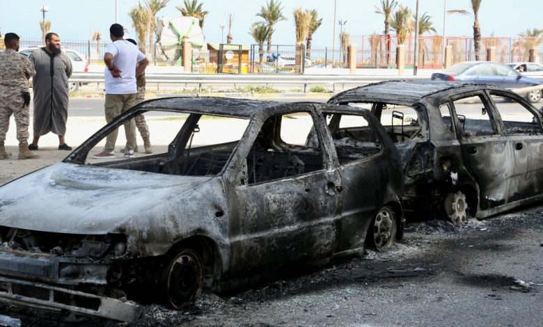 ليبيا.. 4 قتلى في اشتباكات مسلحة بطرابلس وتأكيد أممي: الانتخابات السبيل الوحيد لتجديد الشرعية