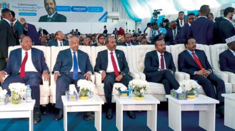 الرئيس الصومالي الجديد يتعهد تجاوز مشكلات الأمن والاقتصاد