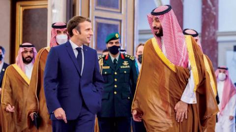 باريس تدفع إلى تعميق التعاون مع الرياض في شتى المجالات