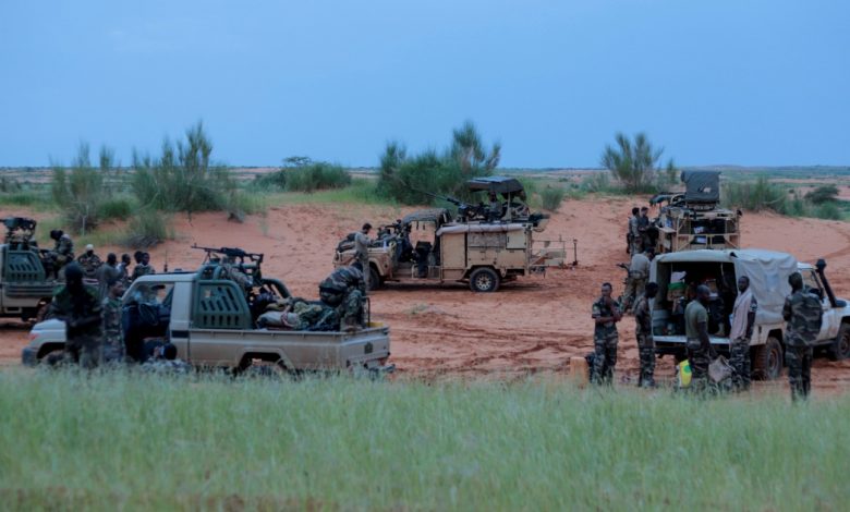 مالي.. مقتل 15 جنديا و3 مدنيين وعشرات الجرحى في هجمات متفرقة