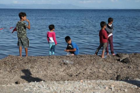 25 ألف مهاجر حاولوا عبور الحدود اليونانية التركية في شهر