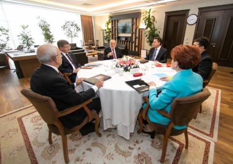 تركيا: أحزاب «طاولة الستة» تتفق على منافس واحد لإردوغان