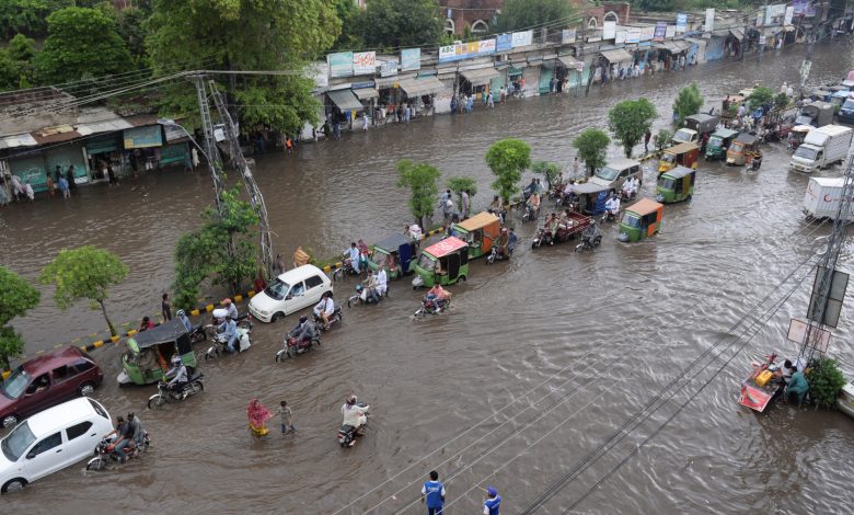 فيضانات باكستان.. مشاهد من الكارثة