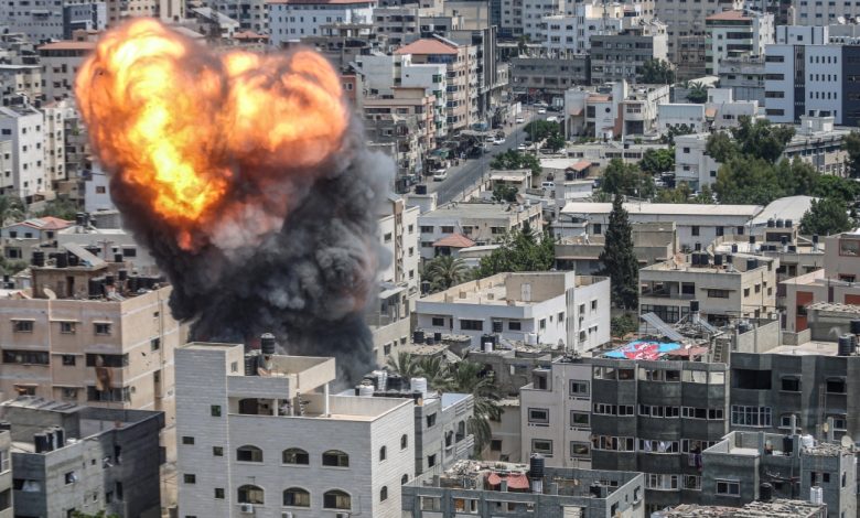 مقال في هآرتس: على إسرائيل إنهاء عملية غزة فورا قبل دخول حماس المعركة
