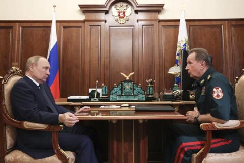رئيس الحرس الوطني الروسي لبوتين: سكان المناطق الأوكرانية «المحررة» يدعموننا (فيديو)